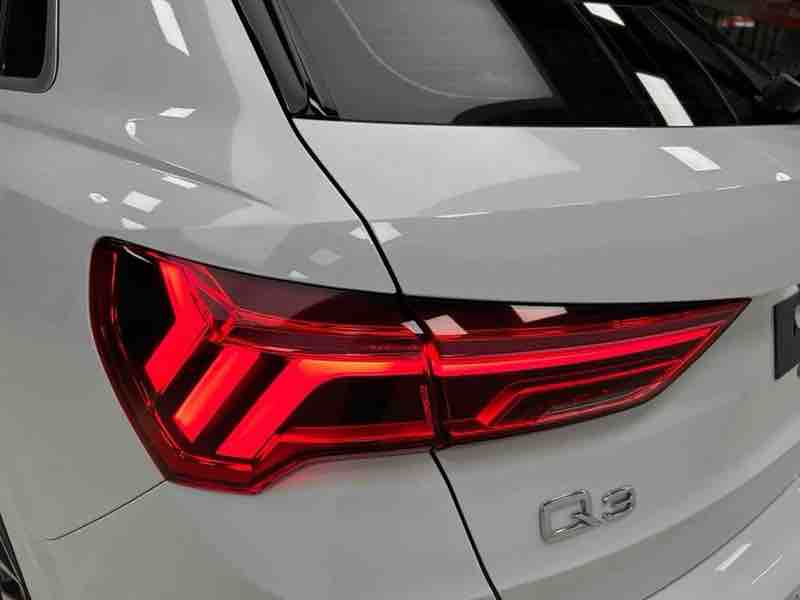 Audi Q3 35 TFSI — фото 6