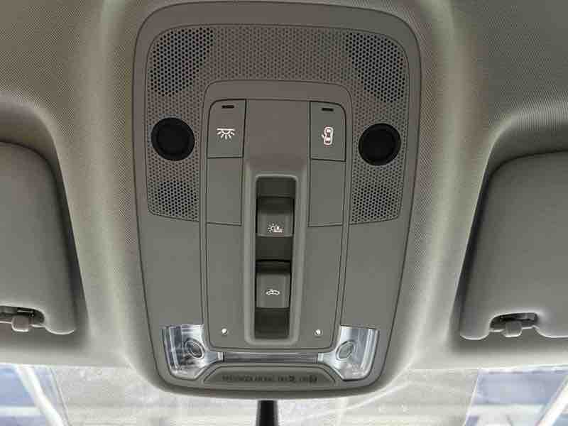 Audi Q3 35 TFSI — фото 22