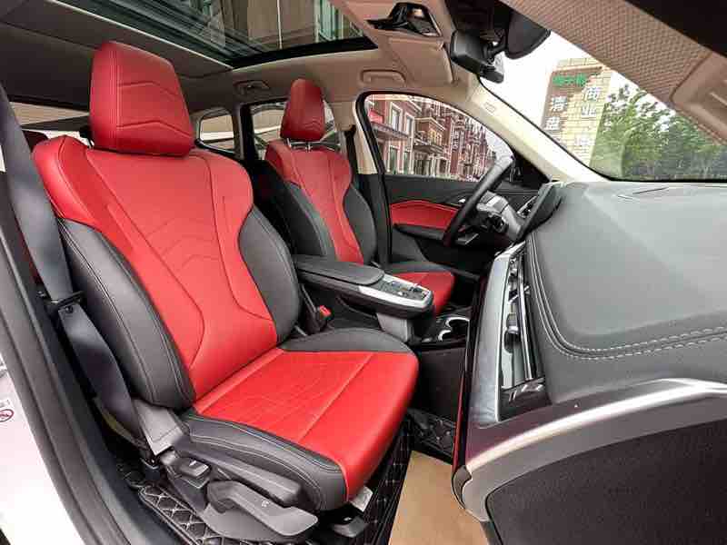 BMW X1 sDrive 20Li X — фото 11