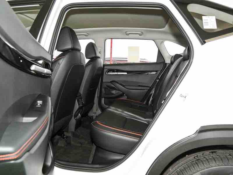 Kia Seltos 1.5L Luxury — фото 16