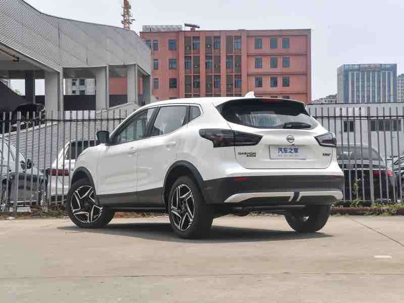 Nissan Qashqai 2.0L XV+ — фото 5