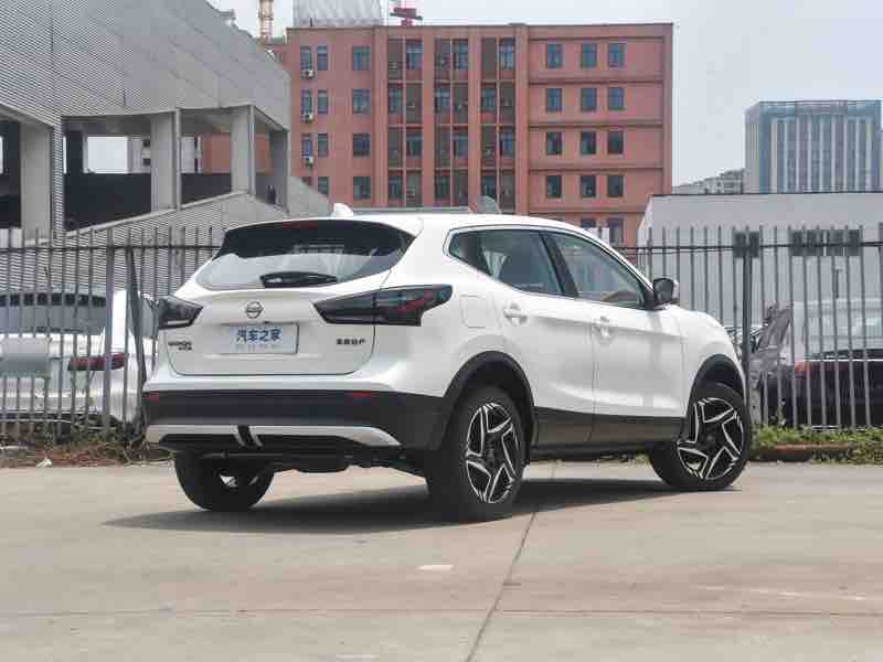 Nissan Qashqai 2.0L XV+ — фото 7