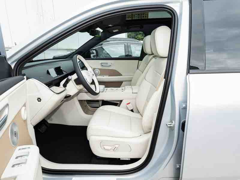Toyota bZ3X 520 Pro+ — фото 10