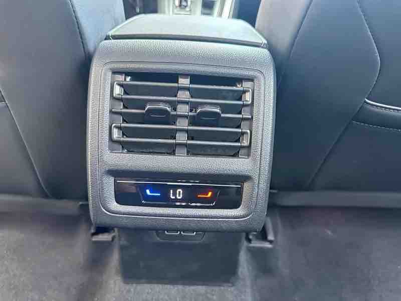 Volkswagen Golf 280TSI R-Line — фото 9