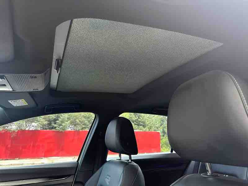 Volkswagen Golf 280TSI R-Line — фото 13