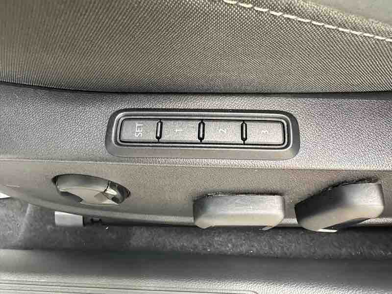 Volkswagen Golf 280TSI R-Line — фото 14