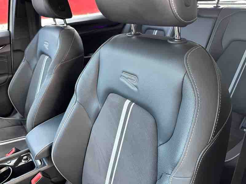 Volkswagen Golf 280TSI R-Line — фото 17